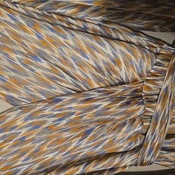 Adrienne V-Neck Long Sleeve Maxi Dress with Belted Waist in Tan & Brown Print M - Picture 3 of 5